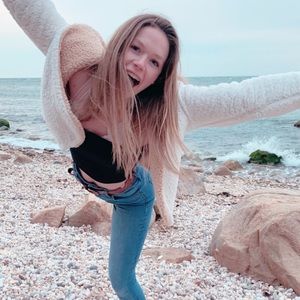 Meet your Posher, Liz